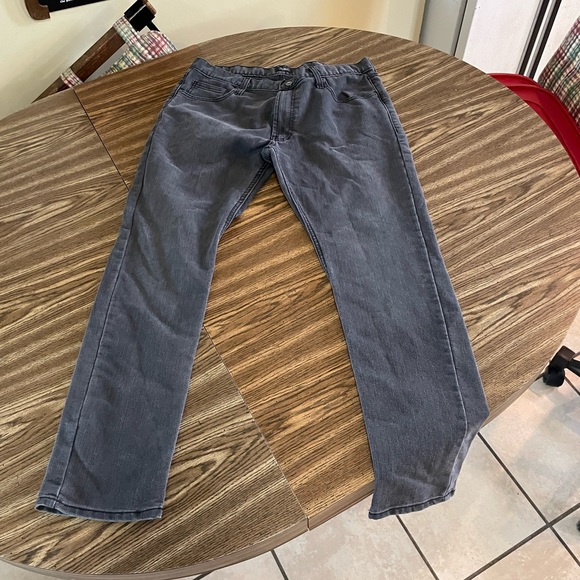 CityStreets Dark Wash Jeans 34x30 Slim Stretch - Picture 1 of 6